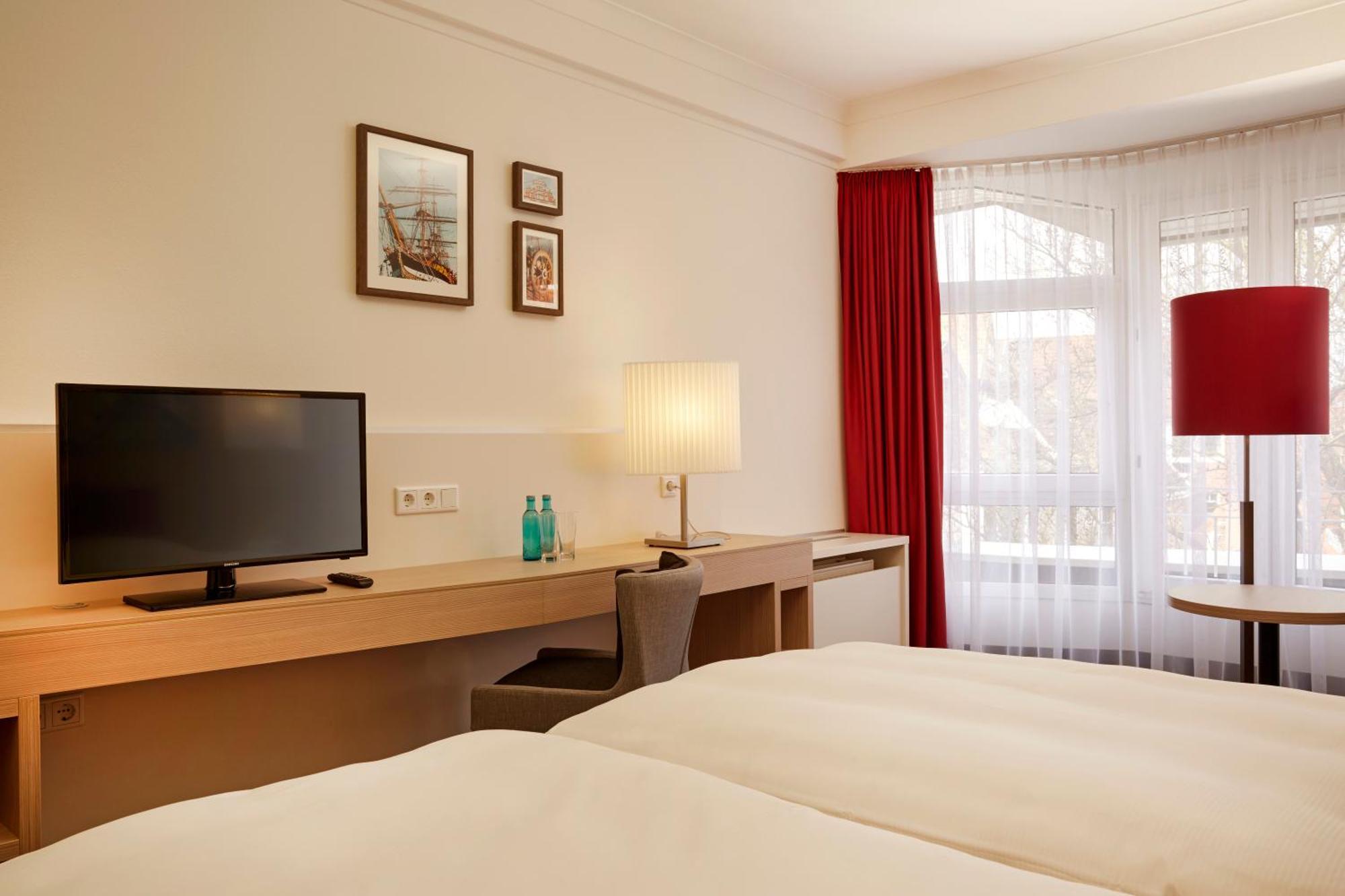 H+ Hotel Stade Herzog Widukind Экстерьер фото