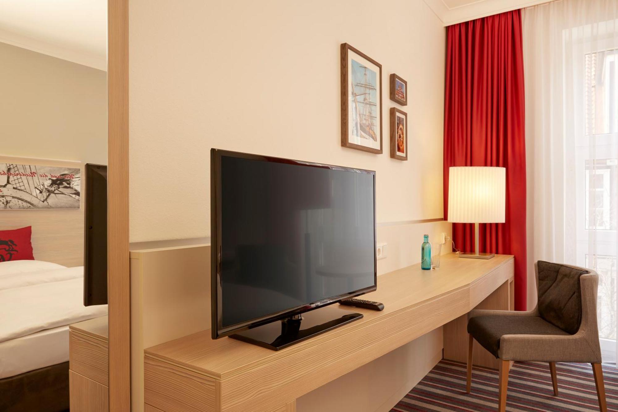 H+ Hotel Stade Herzog Widukind Экстерьер фото